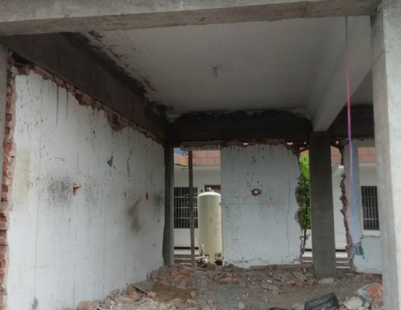房屋加固